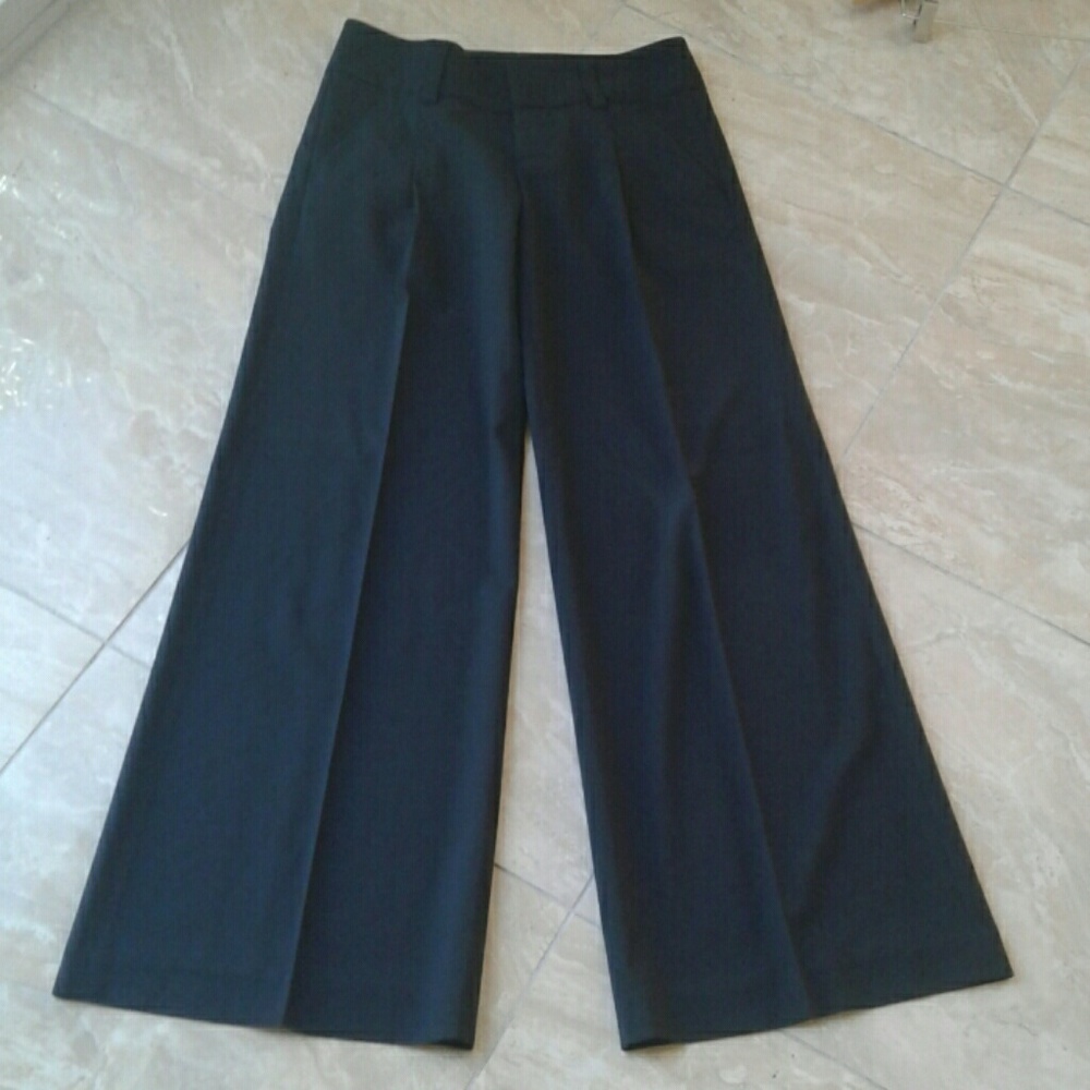 Alice and Olivia wide black pants